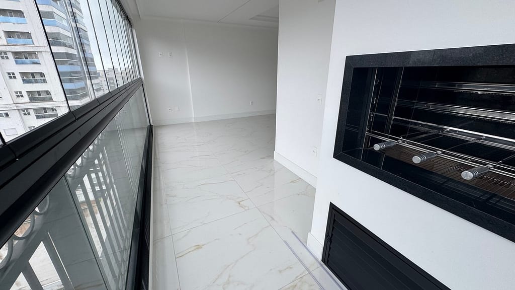 V10118- Palazzo Parigi, 3 suítes , Meia Praia, Itapema - SC
