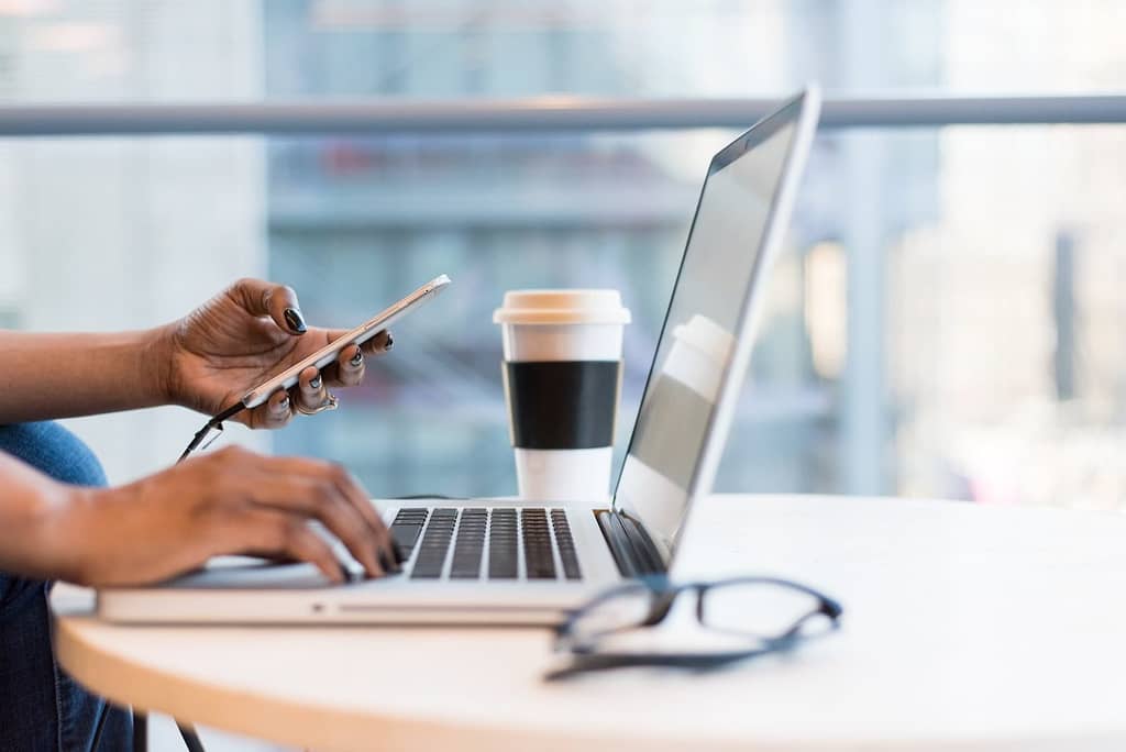 O impacto das novas tecnologias, como o ChatGPT, nos sites imobiliários