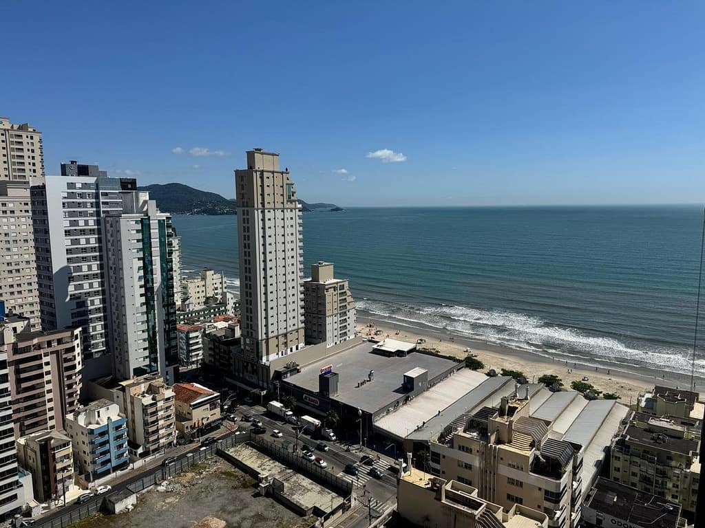 V10048 - Diamond Tower, 4 suítes, Meia Praia, Itapema