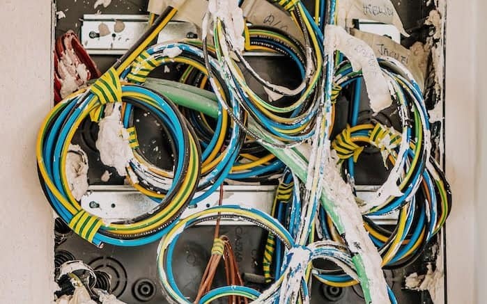 Será que a instalação elétrica que tenho hoje será suficiente para as necessidades futuras? 3 Será que a instalação elétrica que tenho hoje será suficiente para as necessidades futuras?